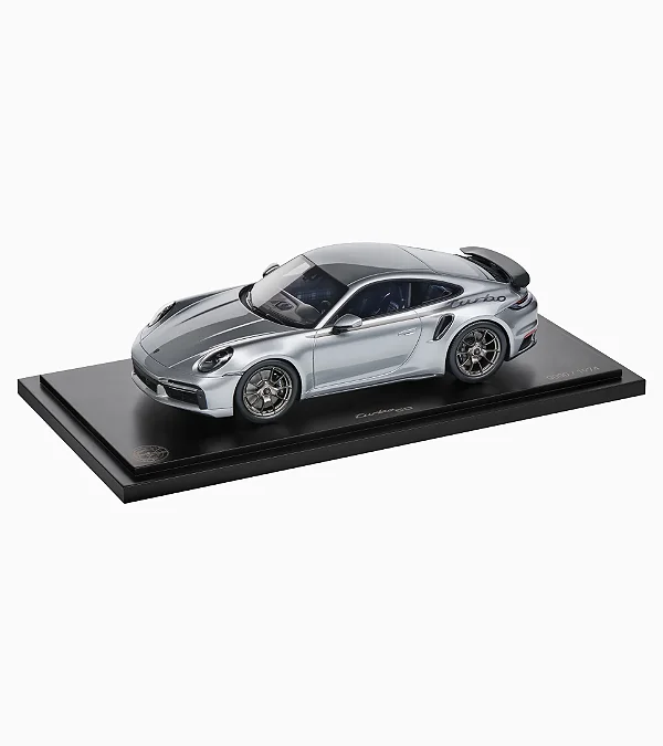 Porsche 911 Turbo 50 Anos (992) – Edição Limitada