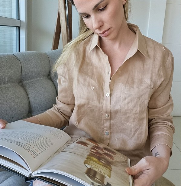 Camisa linho palha coração creme