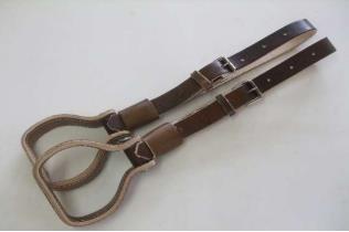 Estribo C/ Loro Sola Marrom Fiv.32mm 4978 - Tripoli