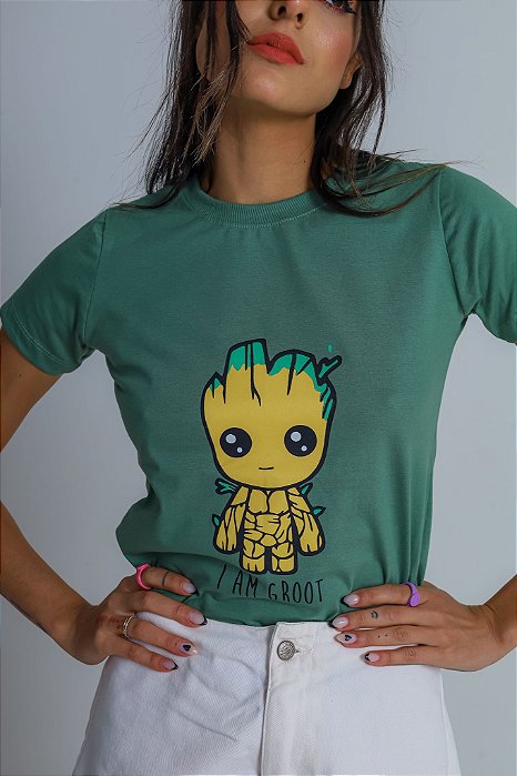 Camiseta feminina Baby Groot Guardiões da Galáxia | Rio Preto/SP - Izi  TShirts Camisetas femininas e croppeds. Vários modelos e estampos com  tecidos de algodão ou tricô
