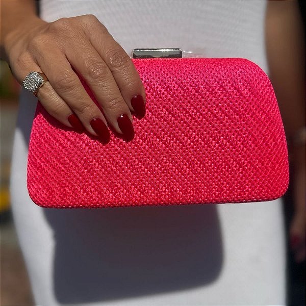 CLUTCH ARREDONDADA ROSA NEON