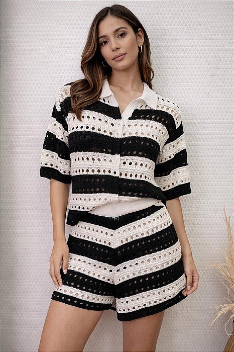CONJUNTO TRICOT SHORT SAÍDA LISTRADO PRETO