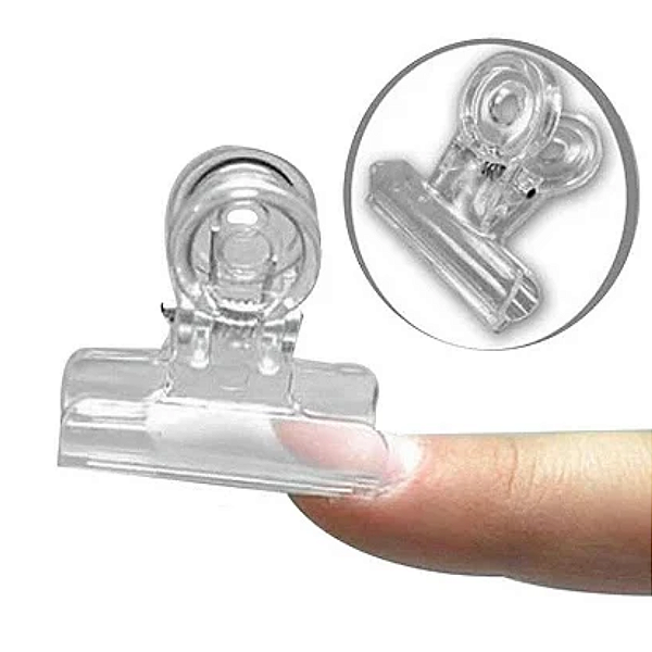 Prendedor de Unhas Transparente 12 Unidades