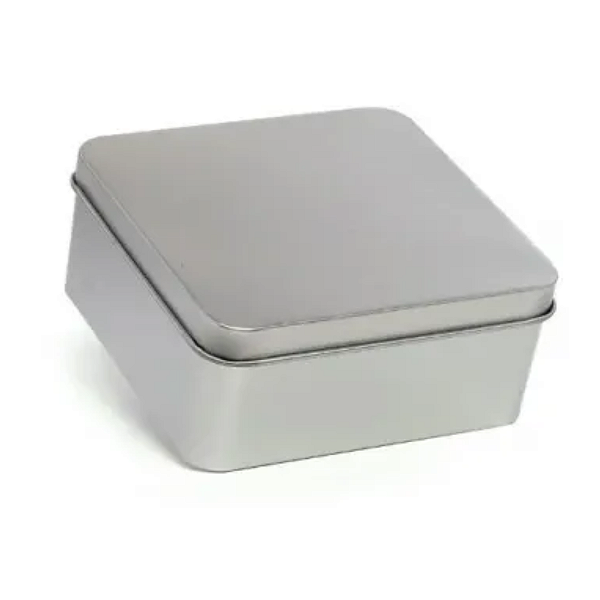 Lata Metal Decorativa Prata 6,5cmx6,5cmx4cm