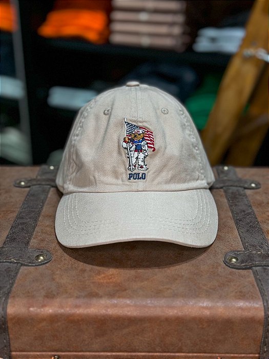 Boné Ralph Lauren Polo Bear Bandeira Americana Ocre