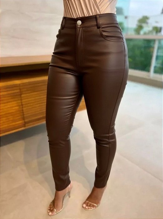 Calça Resinada