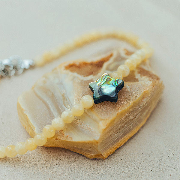 Tornozeleira de Calcita amarela com Abalone