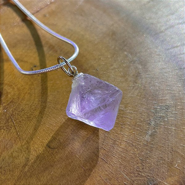 Pingente Fluorita Roxa em Octaedro em prata 925