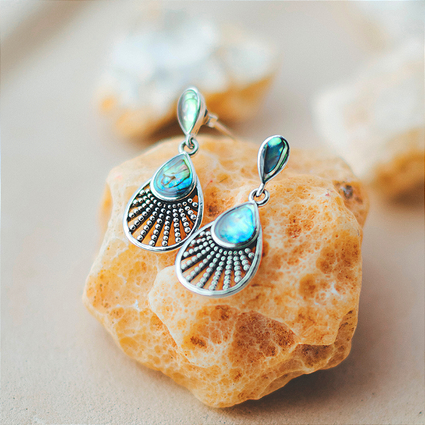 Brinco Abalone em prata 925