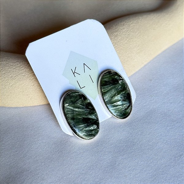 Brinco Serafinita em prata 925