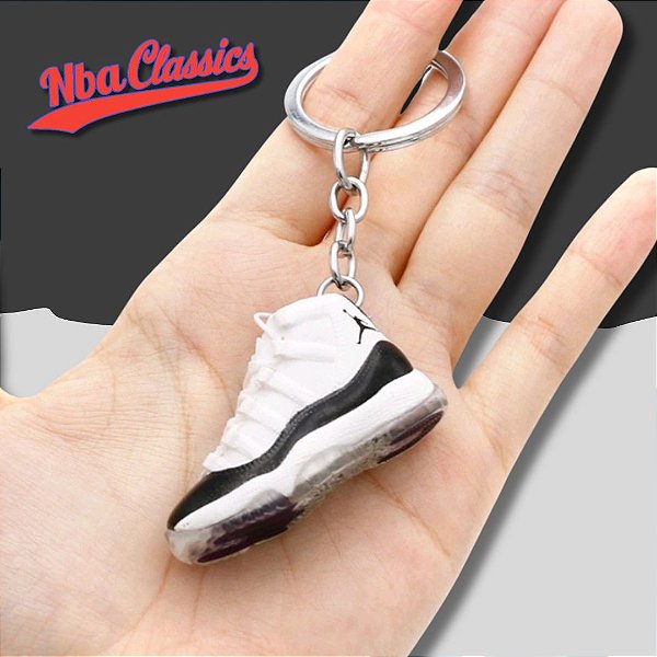 Chaveiro Tênis Jordan 11 Retro Concord