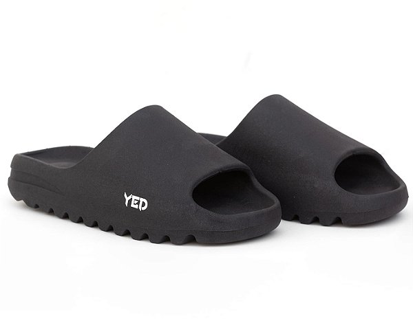 CHINELO SLIDE TRATORADO PRETO