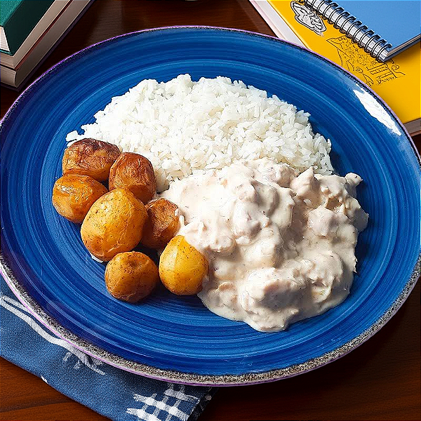 Frango ao molho Gorgonzola + Arroz Branco + Batatas Sauté (370g)