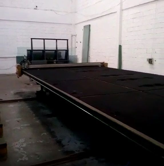 MESA DE CORTE AUTOMATICA JUMBO BOTTERO USADA 1998
