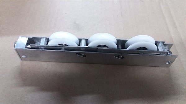 ROLDANA LINHA GOLD 300 KG PARA TRILHO MACARRÃO EMBUTIDO NO CHÃO.