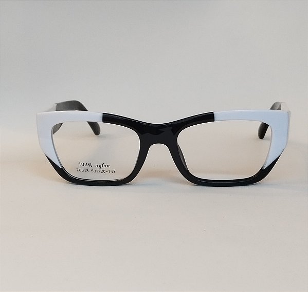 Óculos de grau black and white
