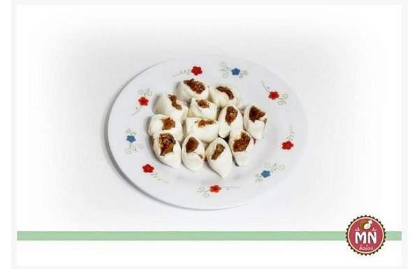 100 g tradicional recheada de kit kat chocolate ao leite com 15 a 20 balas no tamanho normal