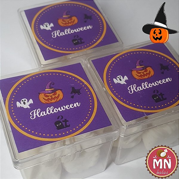 Unidade da caixinha 5 cm x 5 cm com 6 balas tradicionais tradicionais sem recheio com tag halloween