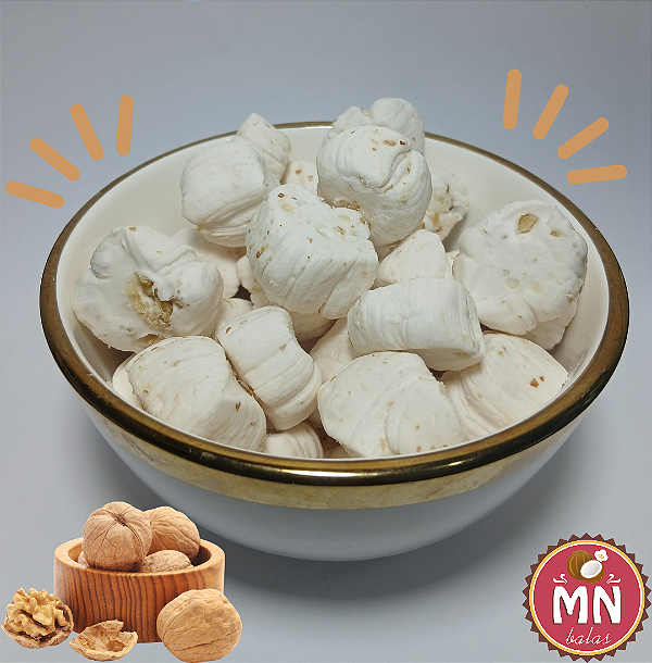 Kg da bala de coco tradicional com pedaços de nozes com 150 balas