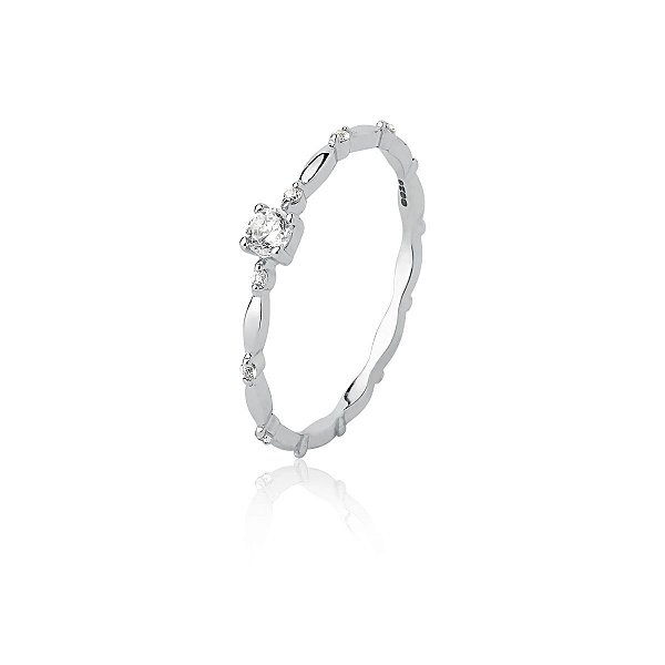 Anel Em Prata Rodinada 925 Com 3 Micro Zircônias Com 1 Zircônia 3mm