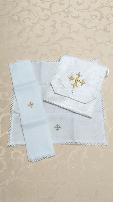 KIT VIÁTICO OU KIT MINISTRO PARA LEVAR A SANTA EUCARISTIA PARA ENFERMOS - CRUZ 5