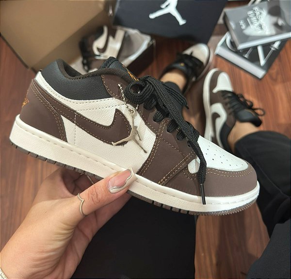 TÊNIS NIKE AIR JORDAN LOW CAFÉ/ A PRONTA-ENTREGA!