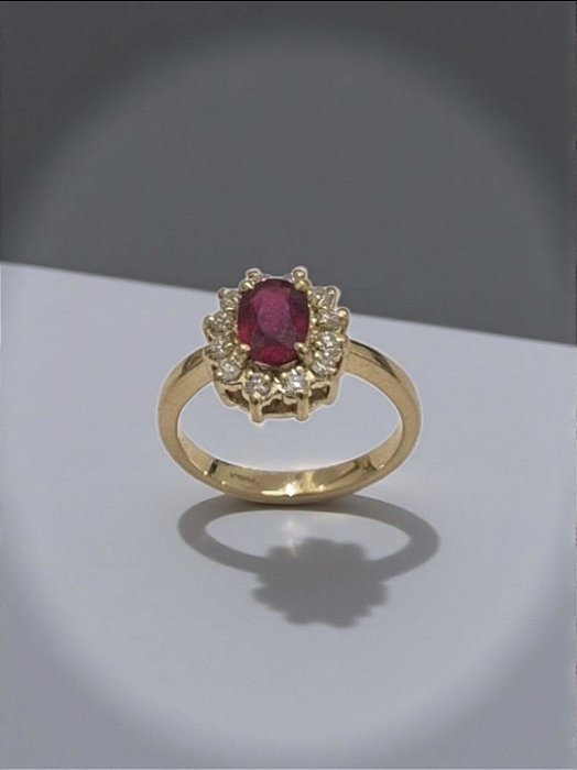 ANEL DE RUBI COM DIAMANTES NATURAIS EM OURO 18K.