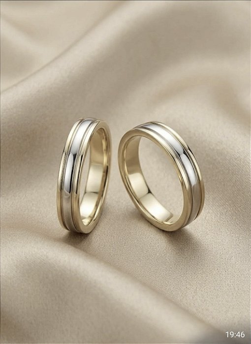 Par de Alianças em ouro branco 18k e ouro amarelo 18k, com 5mm de largura
