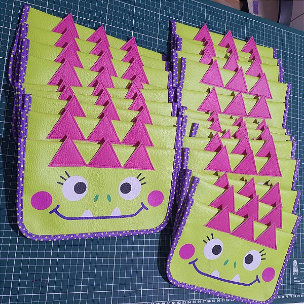 Kit Lembrancinha - Estojo Higiene Bucal Infantil - Coleção Bichinhos (10 peças)