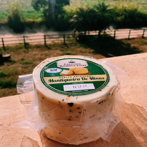 Queijo TEMPERADO Artesanal Fazenda Bomsucesso - 500g