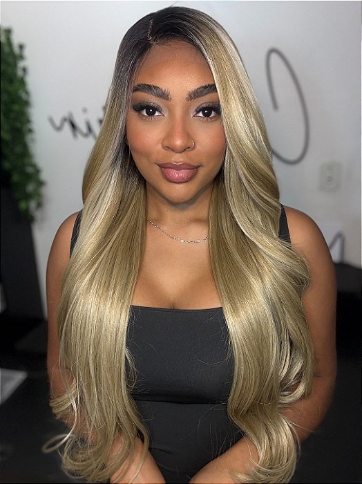 Lace Front Manuela Loira