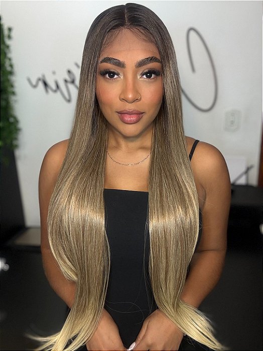 Lace Front Brenda Loira