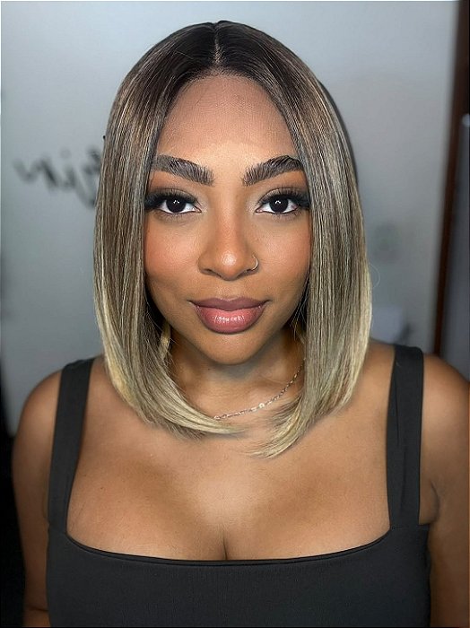 Lace Front Iris Loira