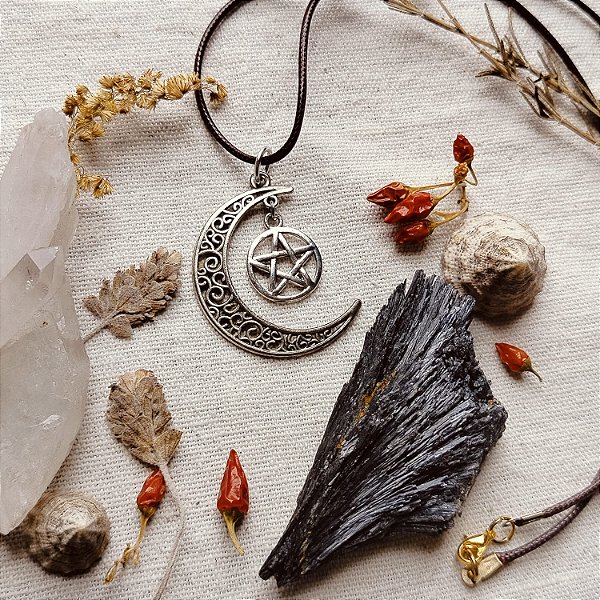 Colar Lua e Pentagrama
