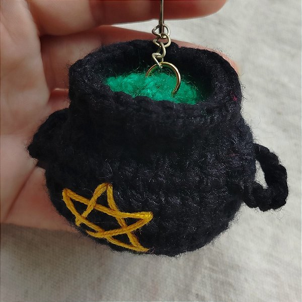 Chaveiro Caldeirão Amigurumi