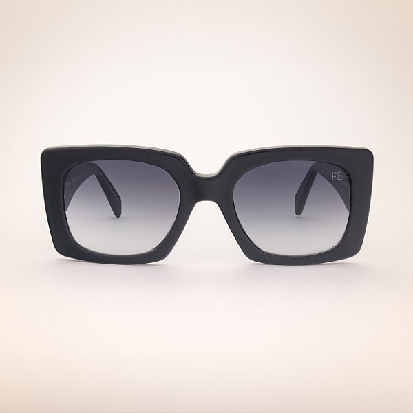 OCULOS DE SOL PRETO CLÁSSICO - MODELO JOANA