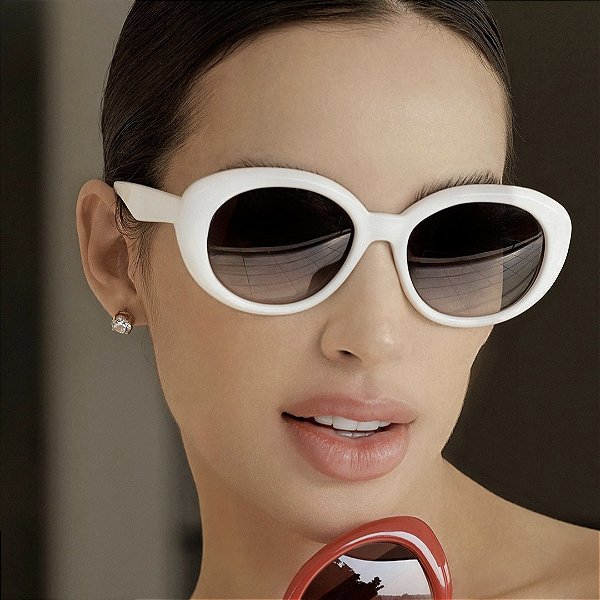 ÓCULOS DE SOL OVAL OFF WHITE - MODELO CAROL