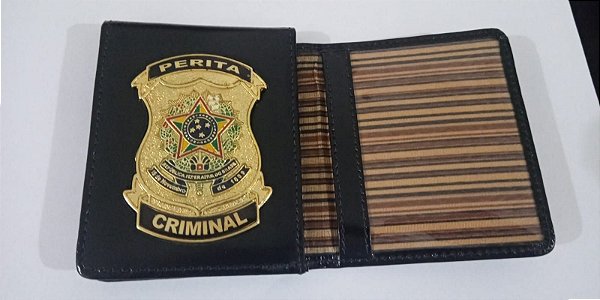 Carteira em couro com brasão Personalizada - PERITA CRIMINAL