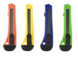 ESTILETE 18MM - PLÁSTICO (CORES SORTIDAS) - 1UN