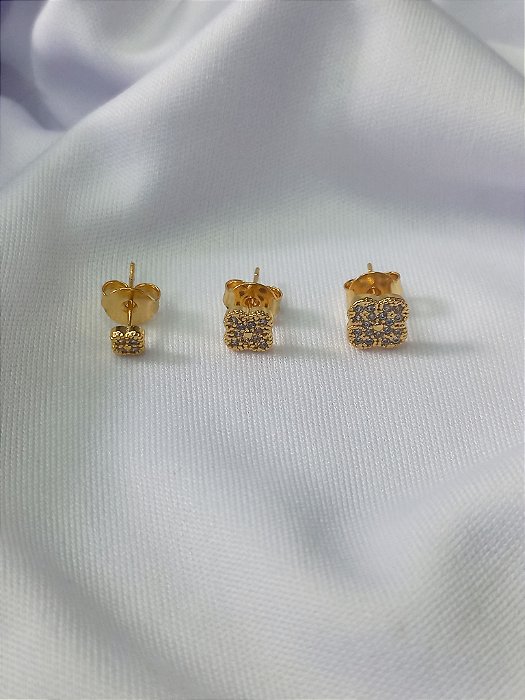 Trio de Flor 4 Pétalas Cravejada c/ Miolo Liso (5MM/ 7MM/ 9MM) - Ouro 18K