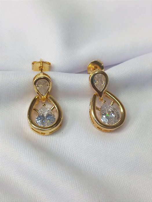 Brinco Cristal c/ formato com pedra em 2 gotas (24MM) - Ouro 18K