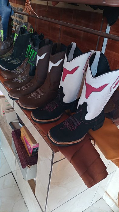 Bota texana recorte long horn