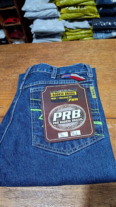 Calça Balão marca PRB 100% algodão, bordado verde