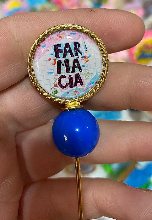 Enfeite de chimarrão com escrita: Farmácia