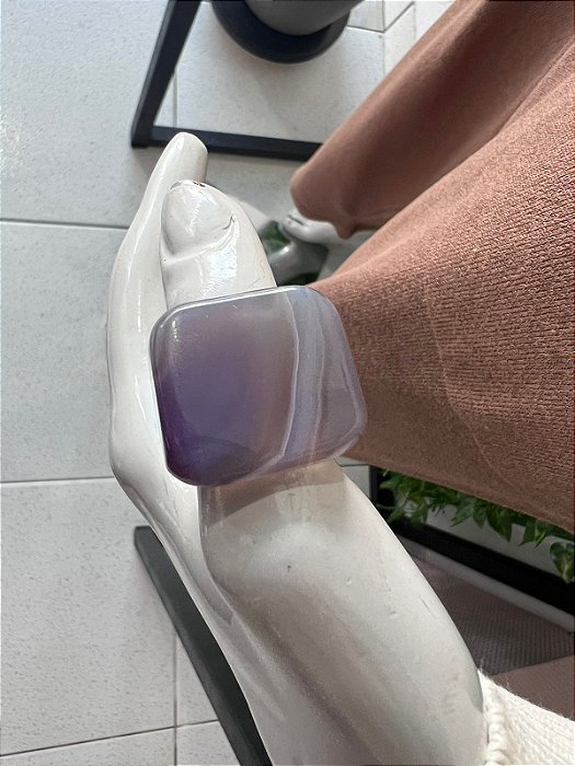 ANEL DE PEDRA - COR LILAS