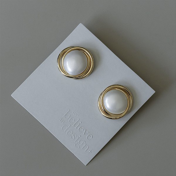 BRINCO FRONTAL BOTÃO PÉROLA