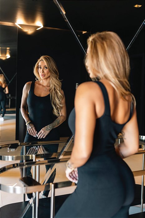 MACACÃO LONGO FITNESS BRUNA - PRETO