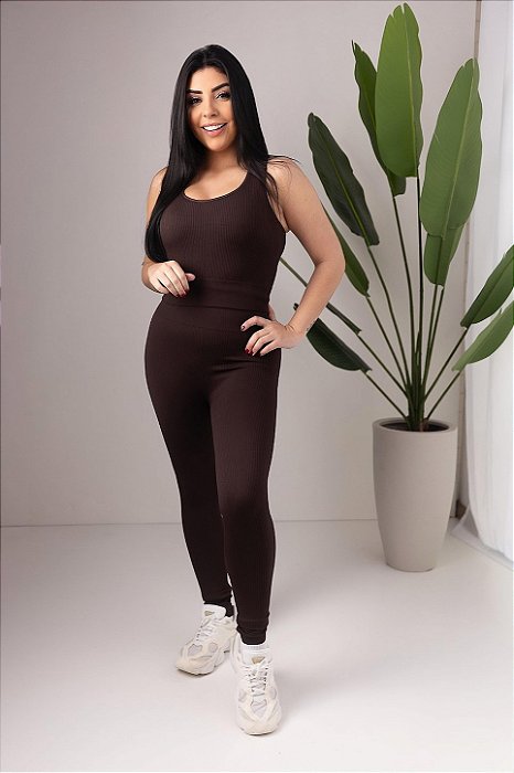 CONJUNTO FITNESS AMANDA LEGGING E SHORT - MARROM