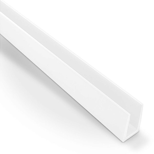 Perfil plástico U 13x8 mm em PS ou PVC