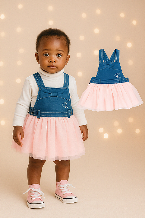 Jardineira Jeans com Tule Calvin Klein (24 meses)